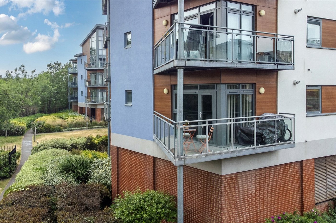2 bedroom property for sale in Maidstone | Robinson Michael & Jackson