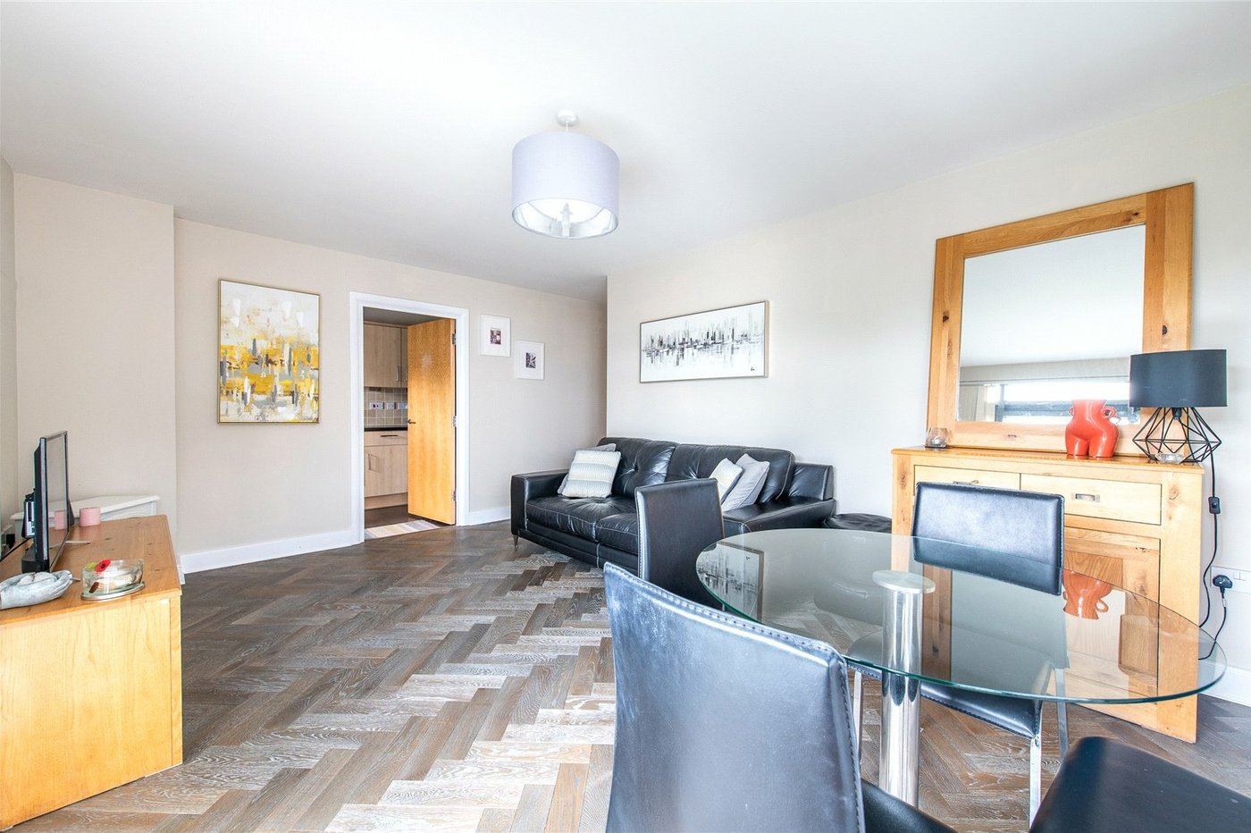 2 bedroom property for sale in Maidstone | Robinson Michael & Jackson