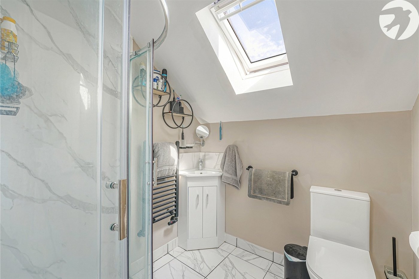 4 bedroom bungalow for sale in Bexley | Robinson Jackson