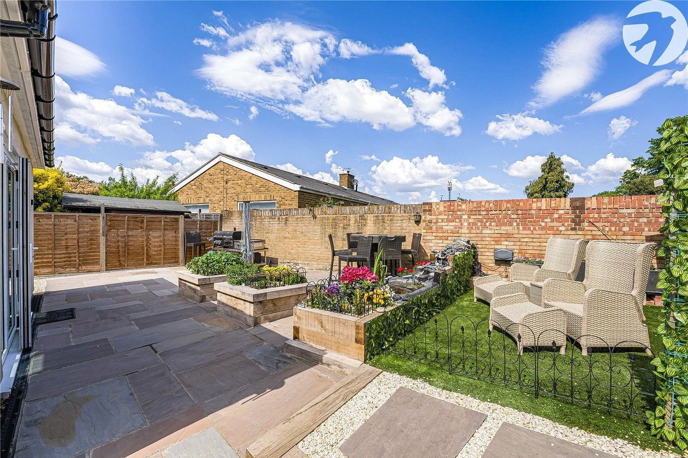 4 bedroom bungalow for sale in Bexley | Robinson Jackson