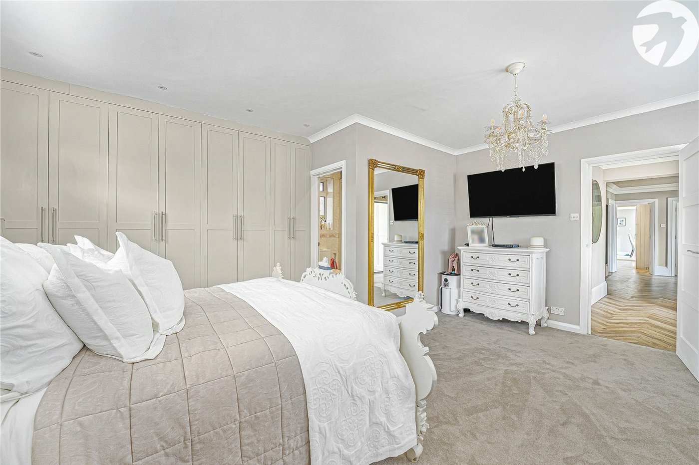 4 bedroom bungalow for sale in Bexley | Robinson Jackson
