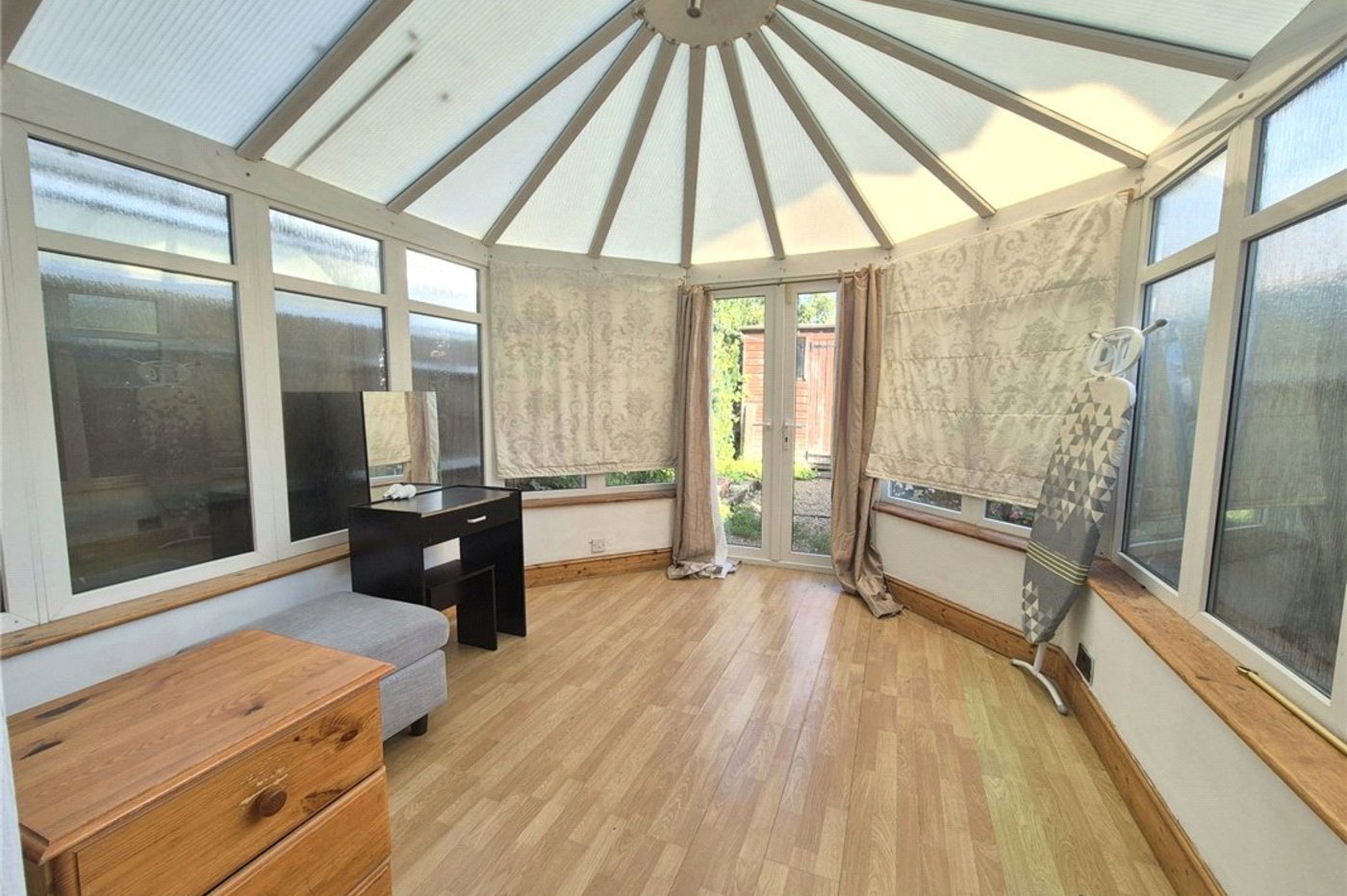 2 bedroom house for sale in Farnborough Village | Robinson Jackson