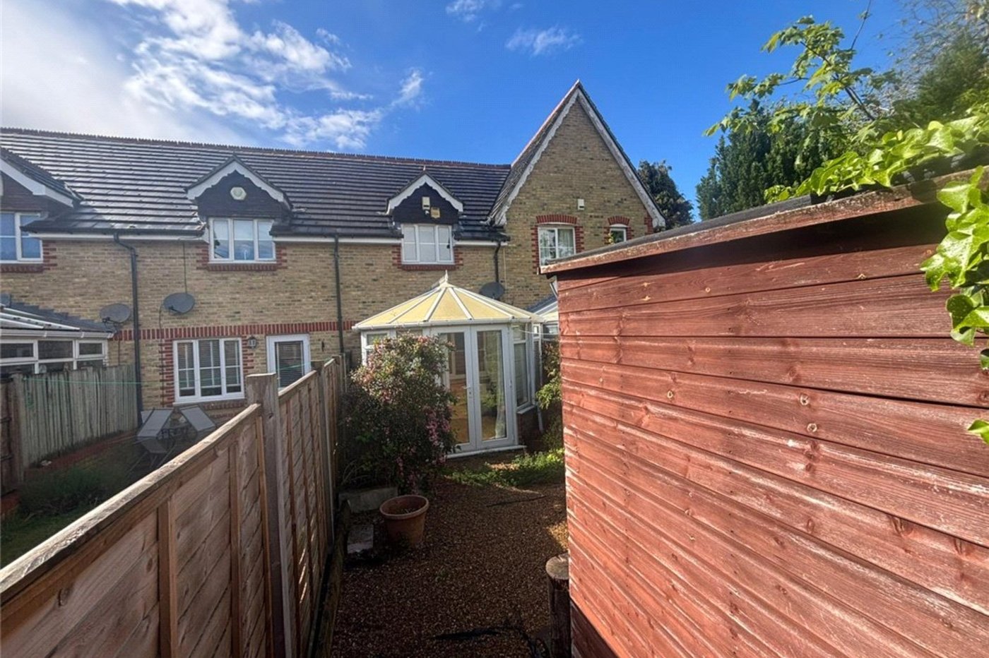 2 bedroom house for sale in Orpington | Robinson Jackson