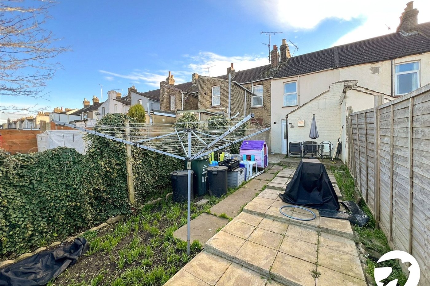 2 bedroom house for sale in Chatham | Robinson Michael & Jackson