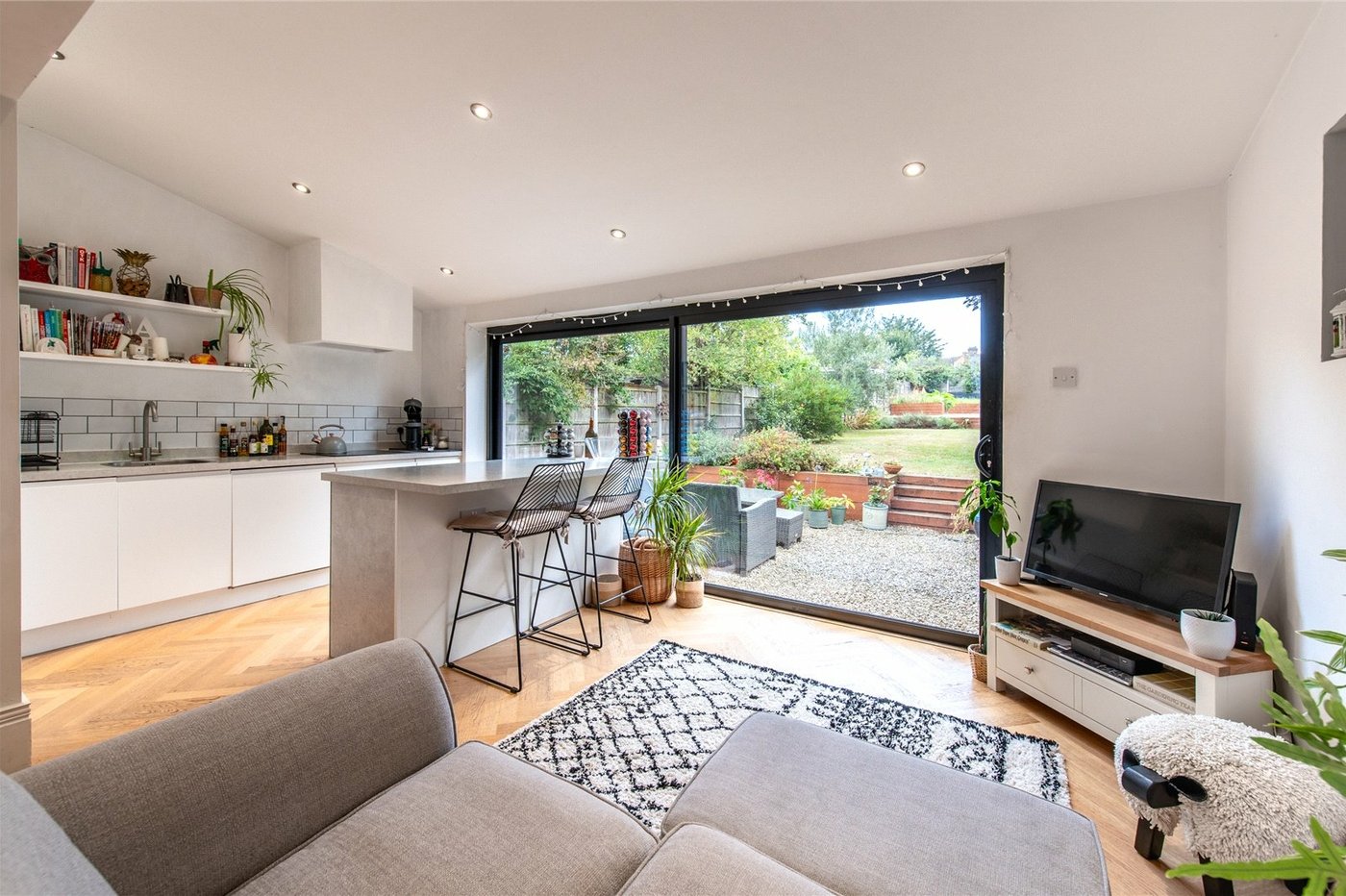 2 bedroom house for sale in Maidstone | Robinson Michael & Jackson