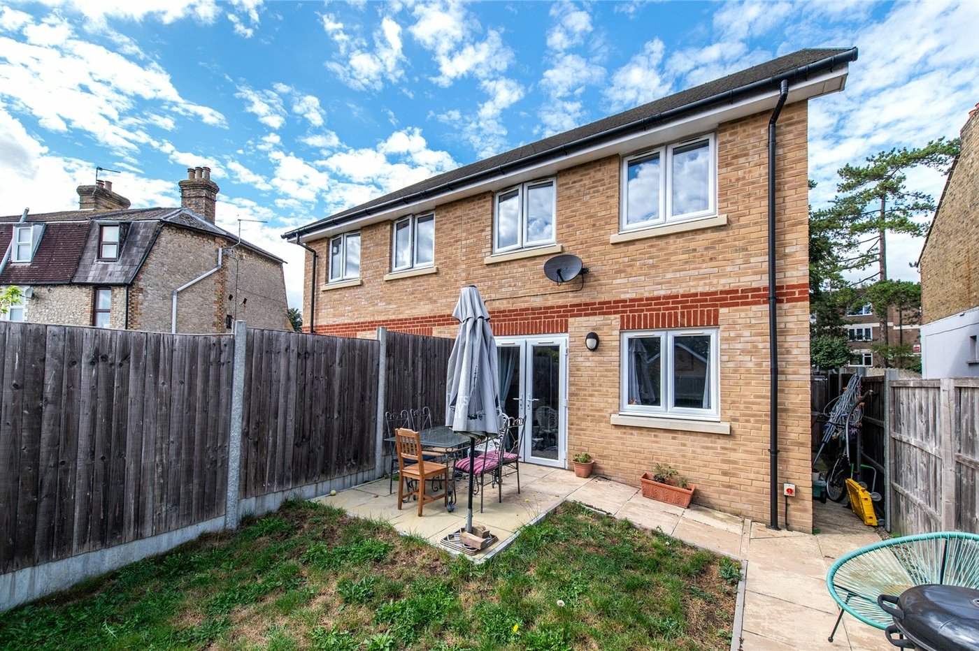 2 bedroom house for sale in Maidstone | Robinson Michael & Jackson