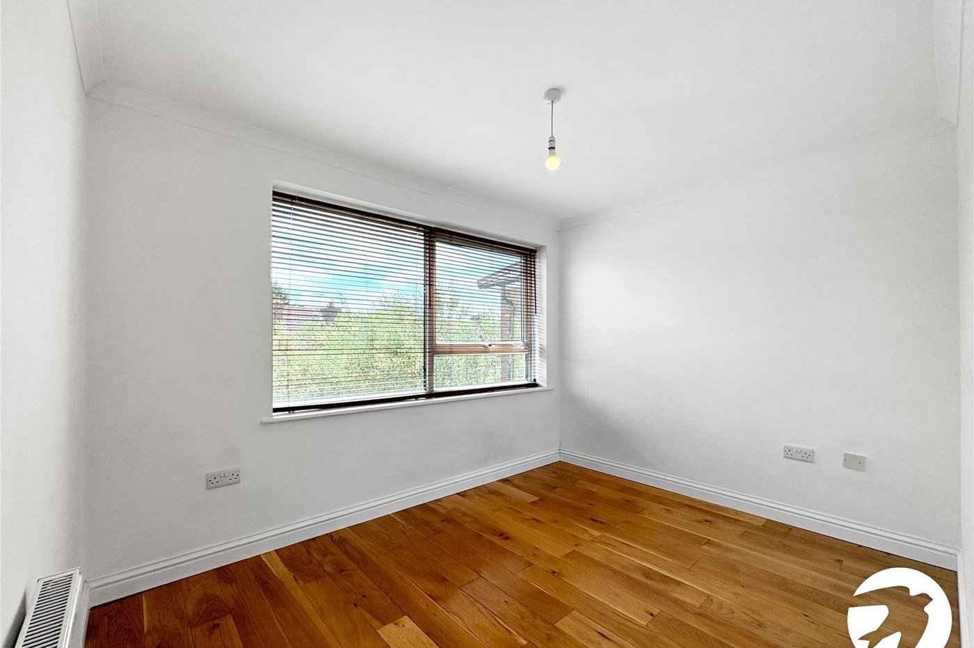 2 bedroom property for sale in Maidstone | Robinson Michael & Jackson