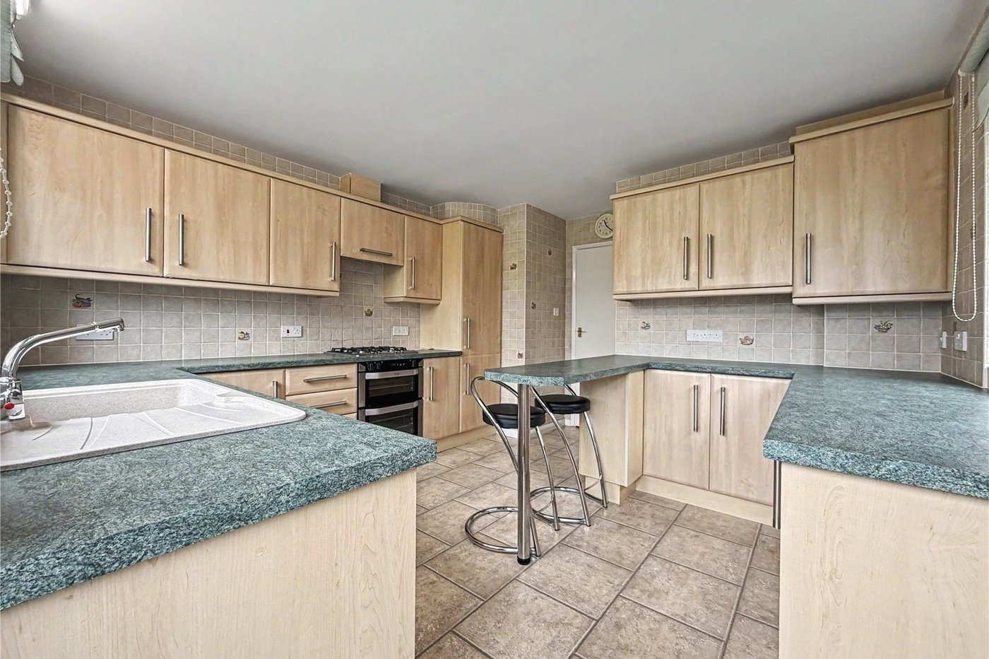 4 bedroom bungalow for sale in Wigmore | Robinson Michael & Jackson