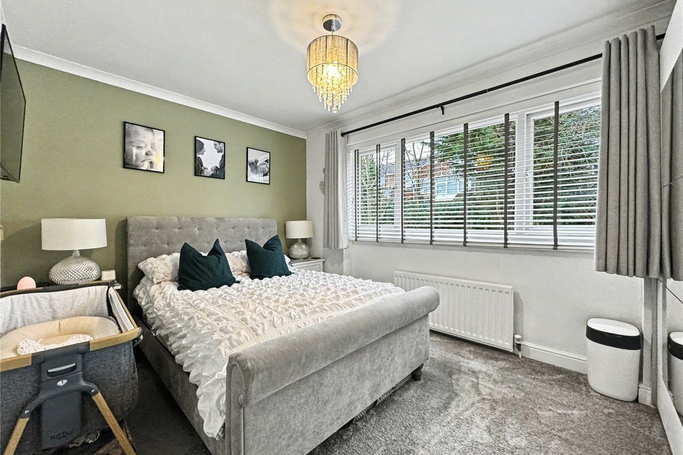 2 bedroom house for sale in Rainham | Robinson Michael & Jackson