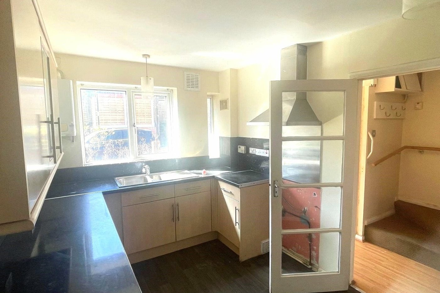 3 bedroom house for sale in London | Robinson Jackson