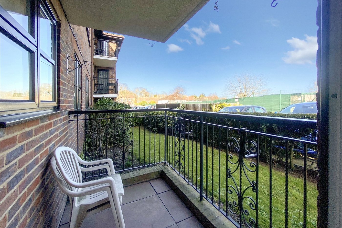 2 bedroom property for sale in Sidcup | Robinson Jackson
