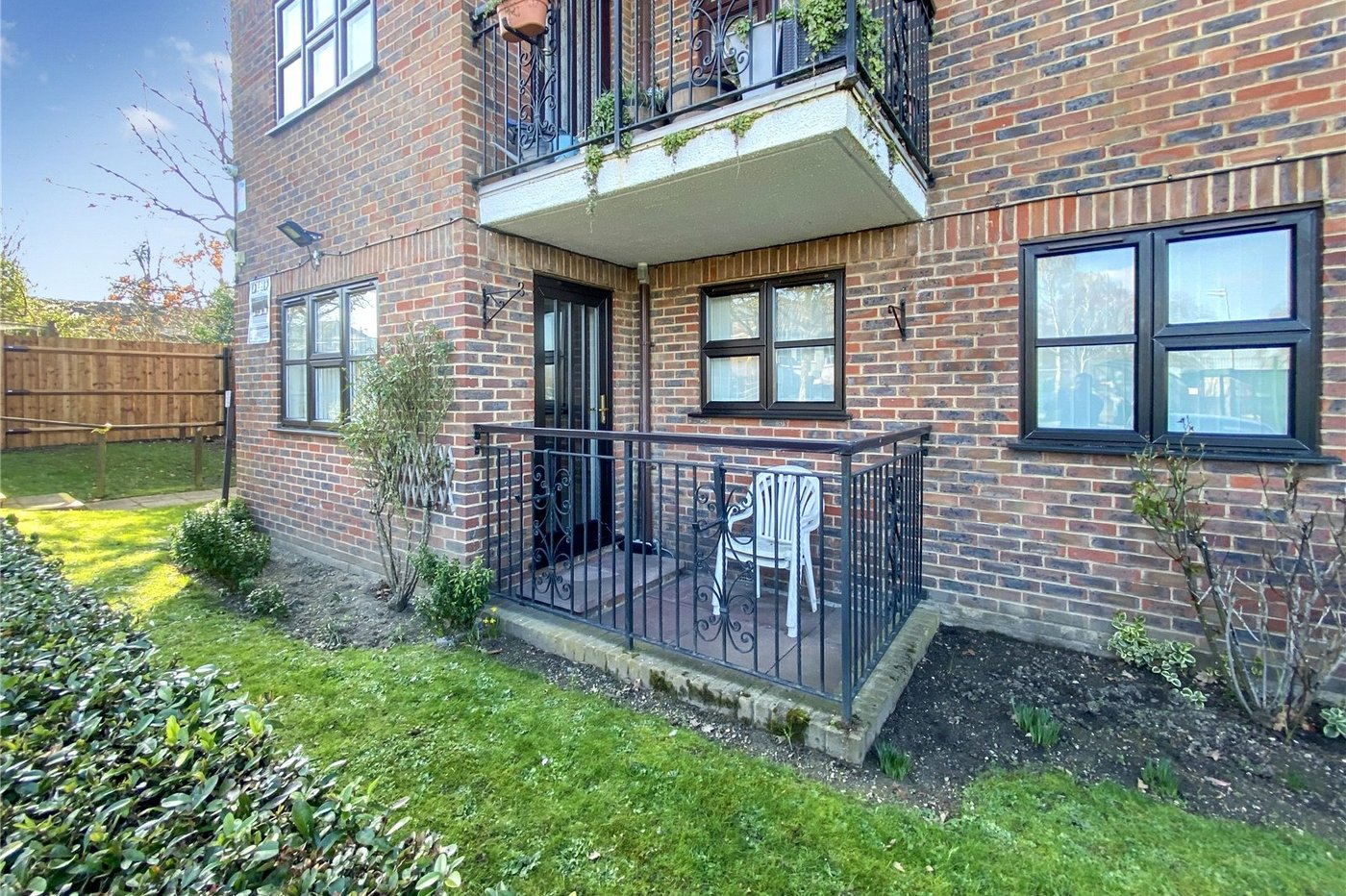 2 bedroom property for sale in Sidcup | Robinson Jackson