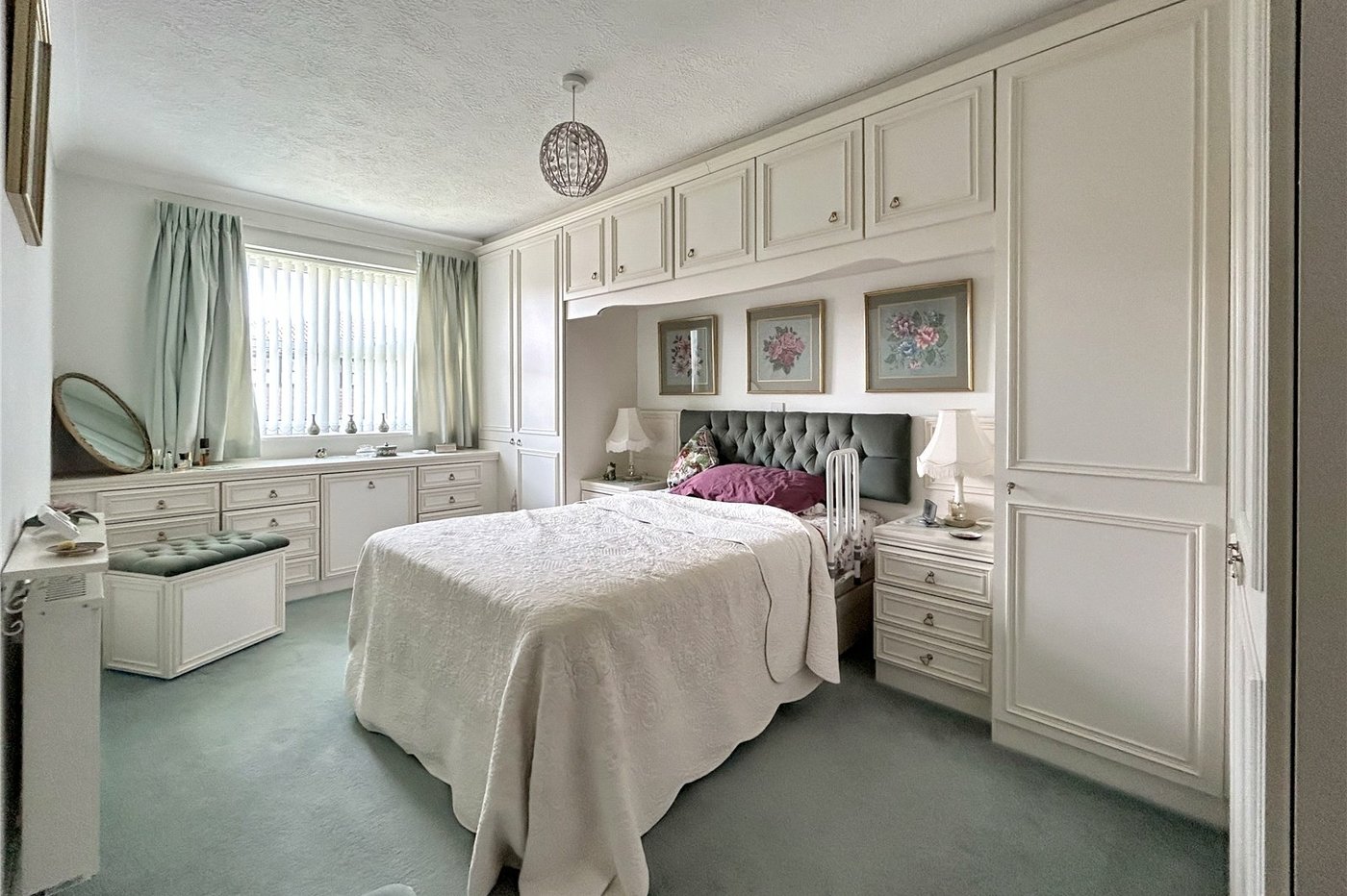 2 bedroom property for sale in Sidcup | Robinson Jackson