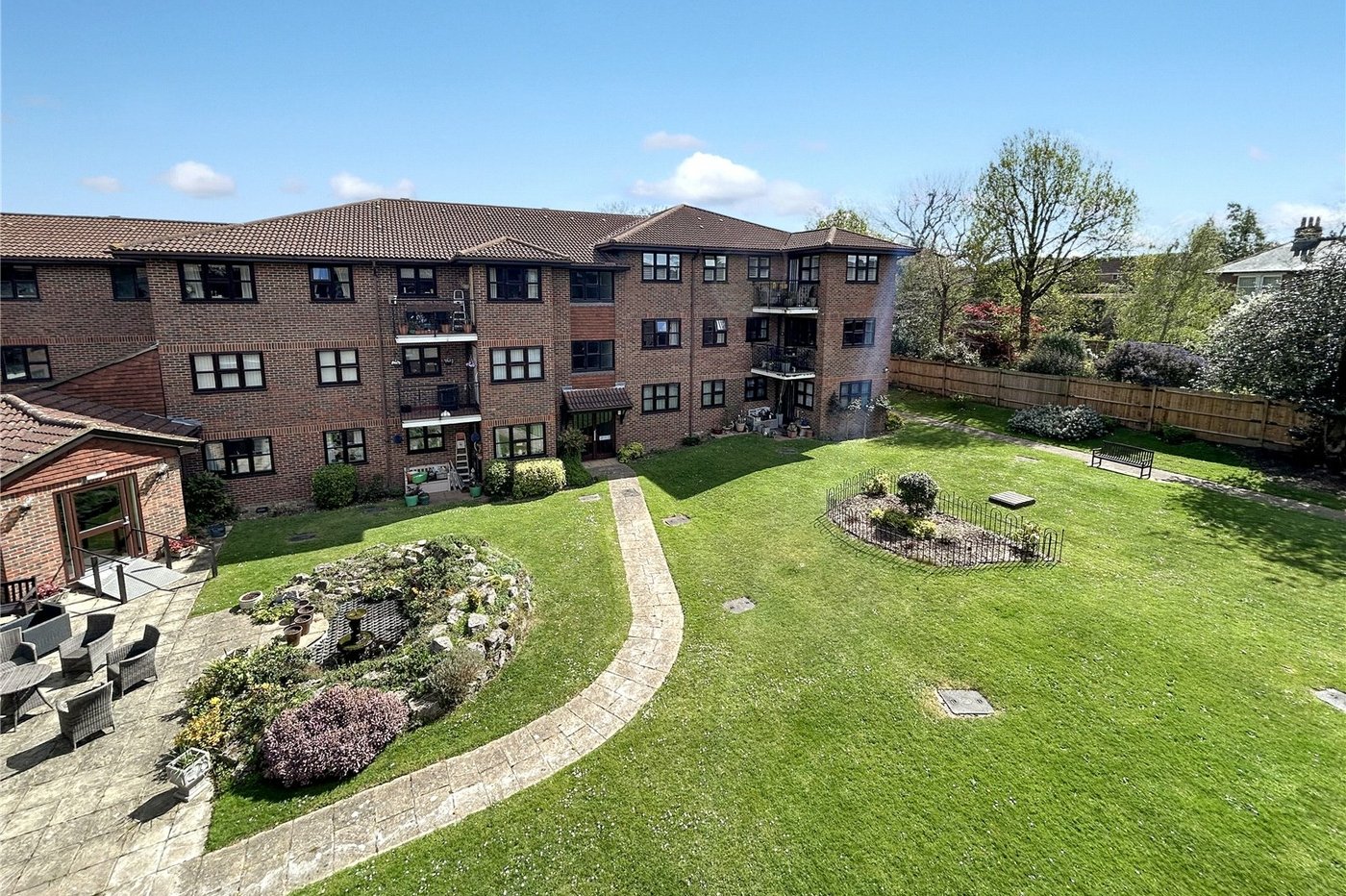 2 bedroom property for sale in Sidcup | Robinson Jackson