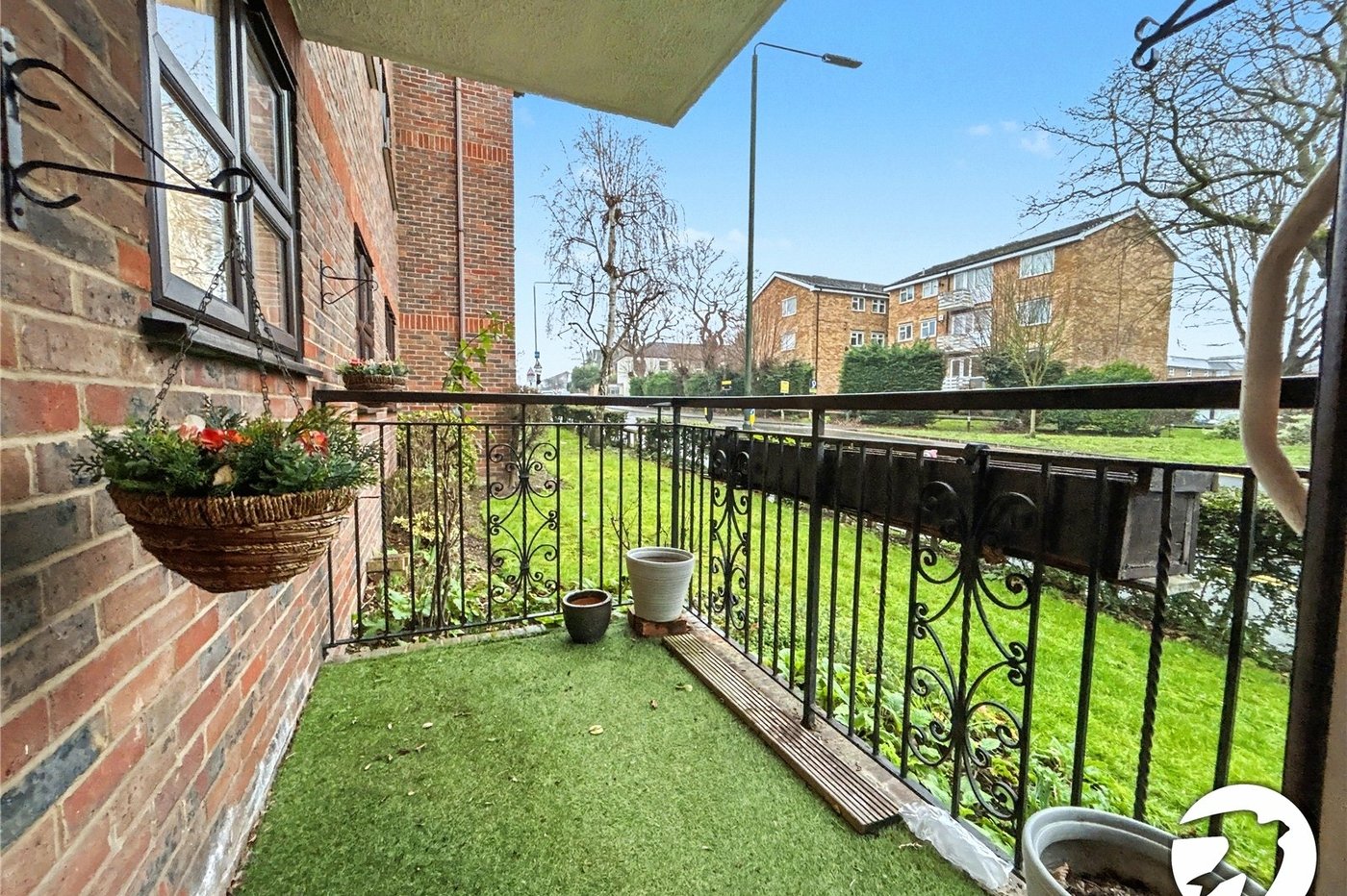2 bedroom property for sale in Sidcup | Robinson Jackson