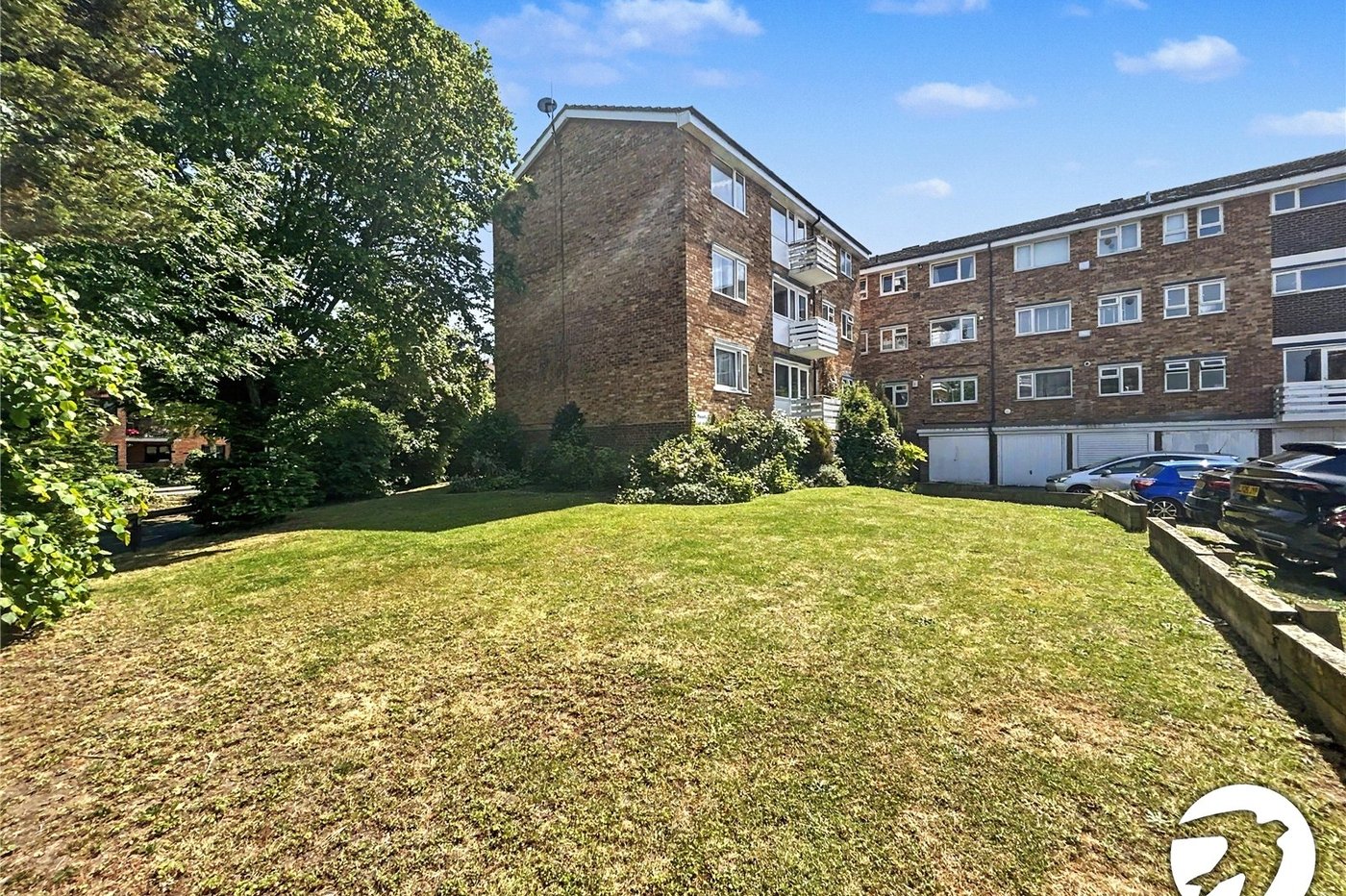 2 bedroom property for sale in Sidcup | Robinson Jackson