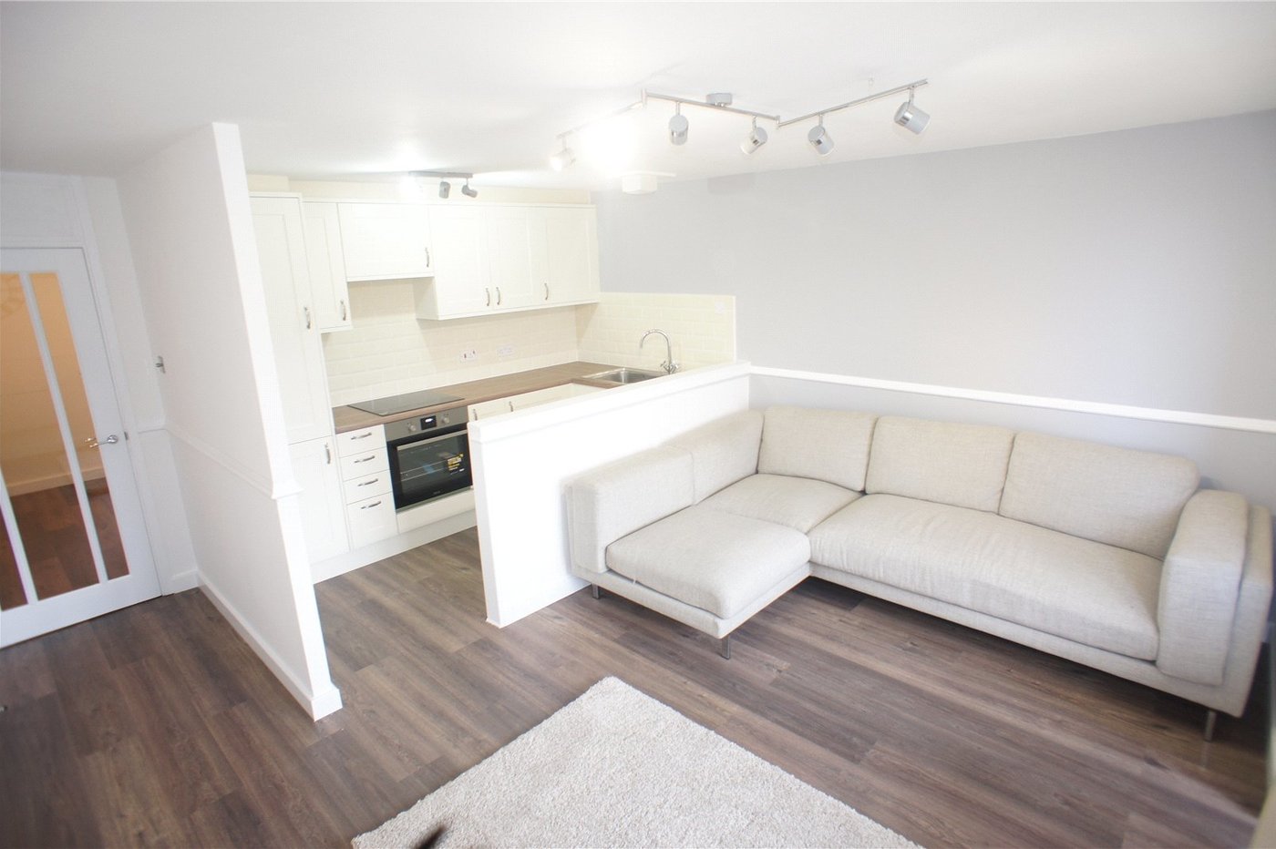 1 bedroom property for sale in Belvedere | Robinson Jackson