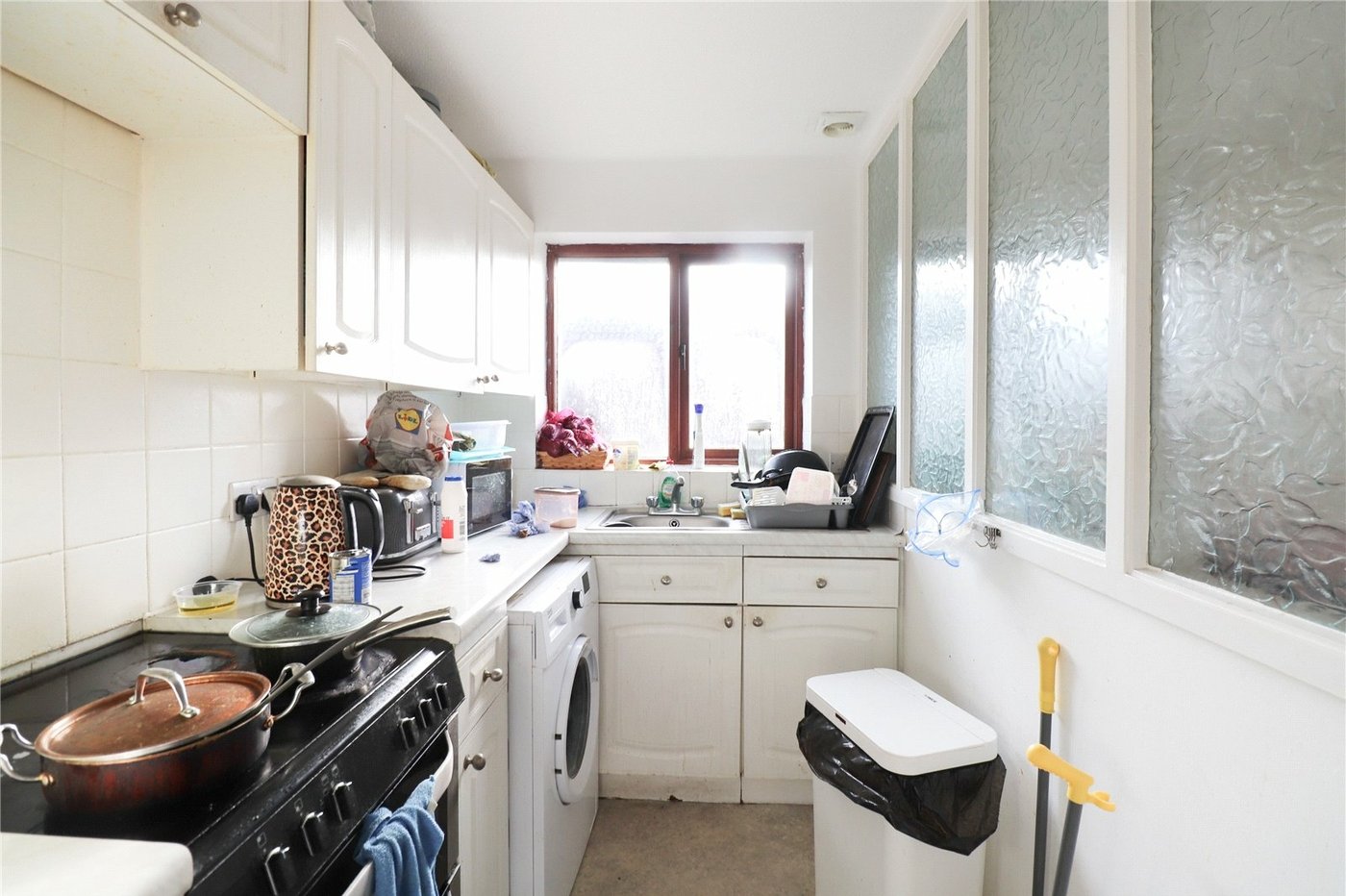 2 bedroom property for sale in Belvedere | Robinson Jackson