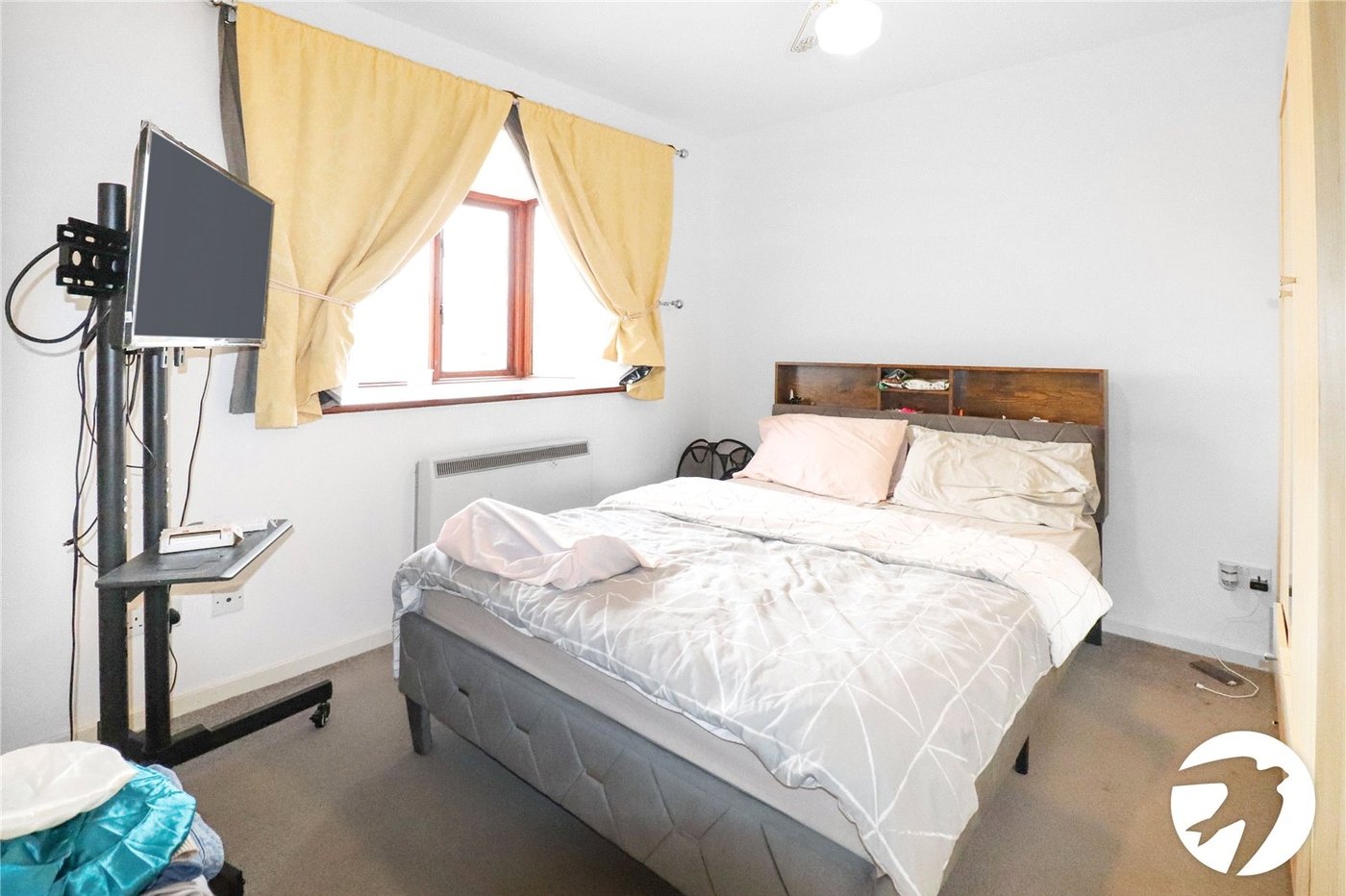 2 bedroom property for sale in Belvedere | Robinson Jackson