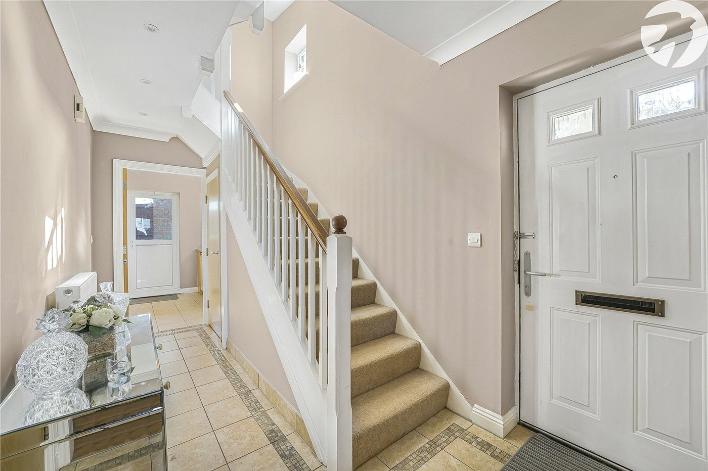 3 bedroom property for sale in Greenhithe | Robinson Jackson