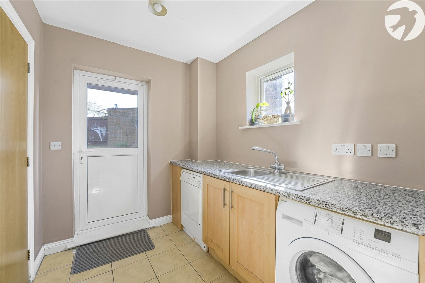3 bedroom property for sale in Greenhithe | Robinson Jackson