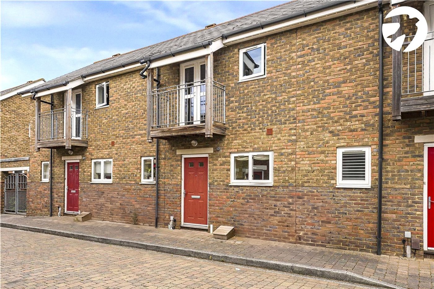 2 bedroom house for sale in Greenhithe | Robinson Jackson