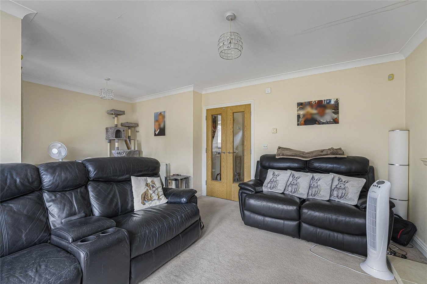 2 bedroom house for sale in Greenhithe | Robinson Jackson
