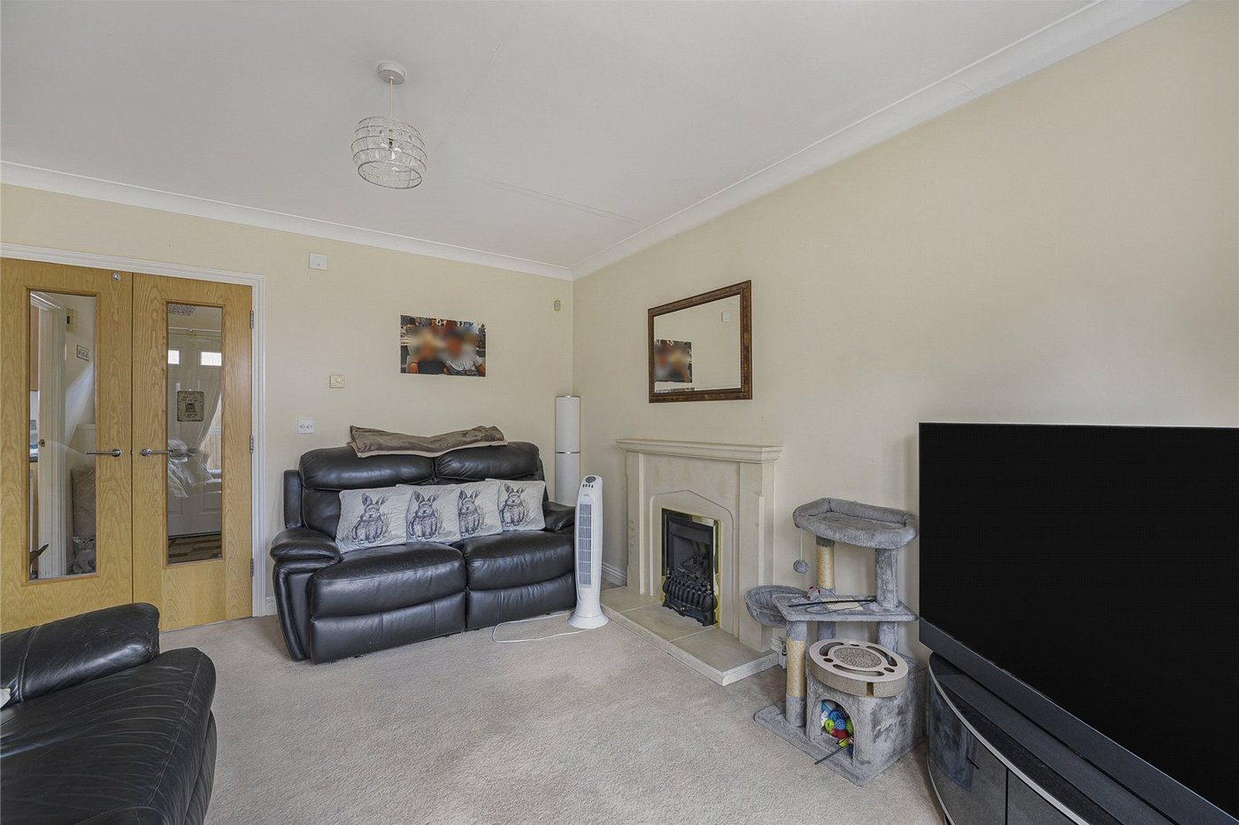 2 bedroom house for sale in Greenhithe | Robinson Jackson