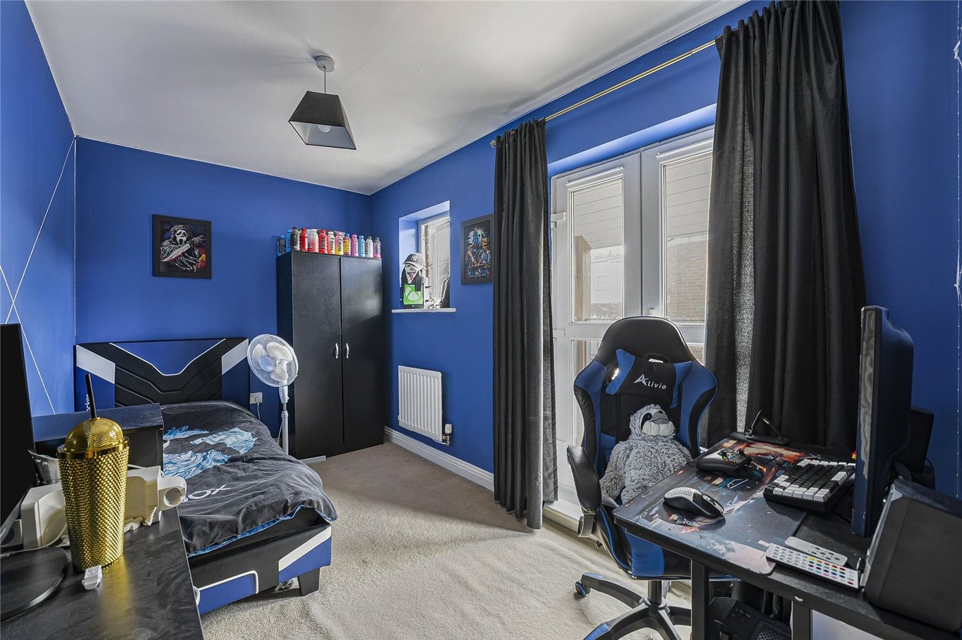 2 bedroom house for sale in Greenhithe | Robinson Jackson