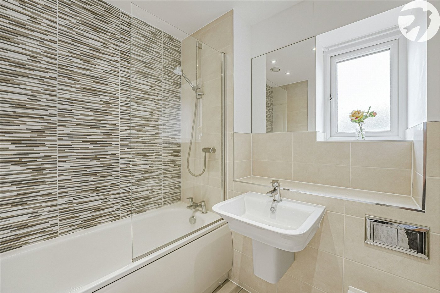 3 bedroom house for sale in Greenhithe | Robinson Jackson