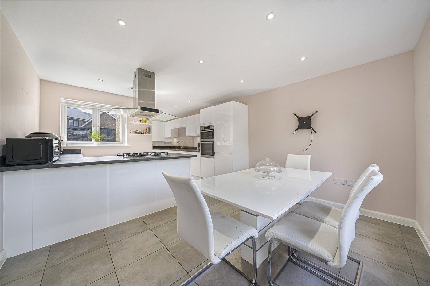 3 bedroom house for sale in Greenhithe | Robinson Jackson