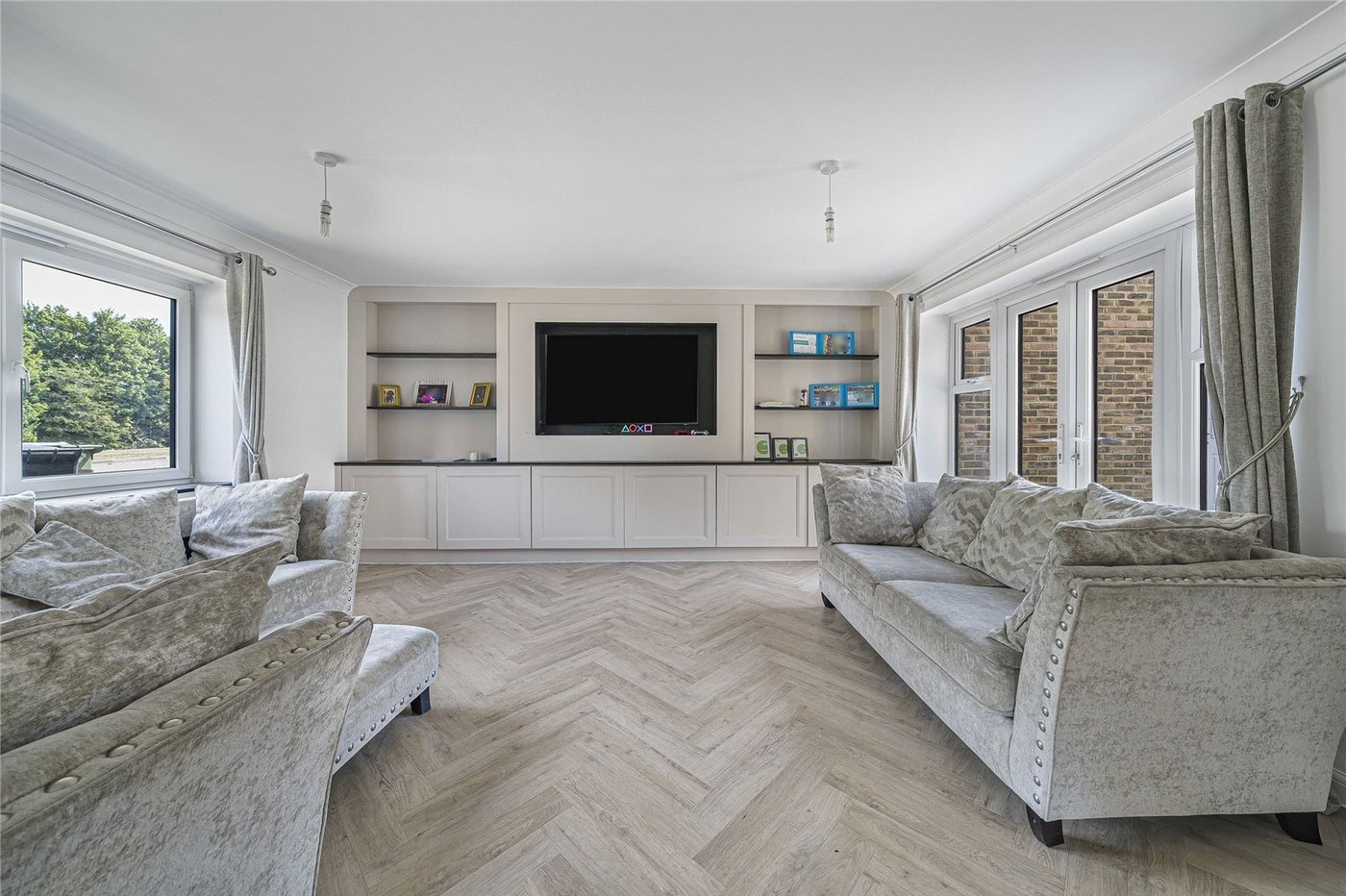 3 bedroom house for sale in Greenhithe | Robinson Jackson