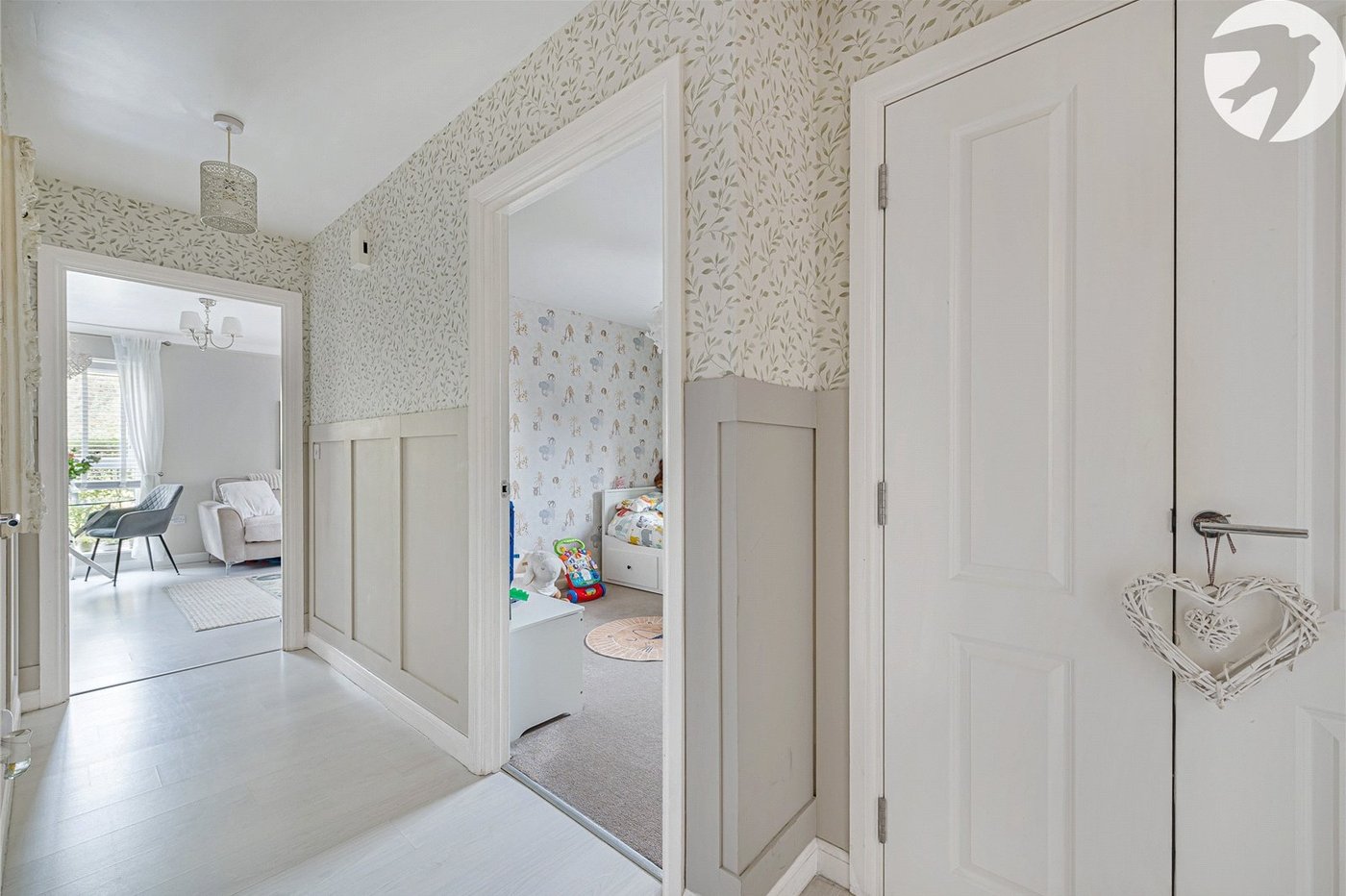 2 bedroom property for sale in Greenhithe | Robinson Jackson