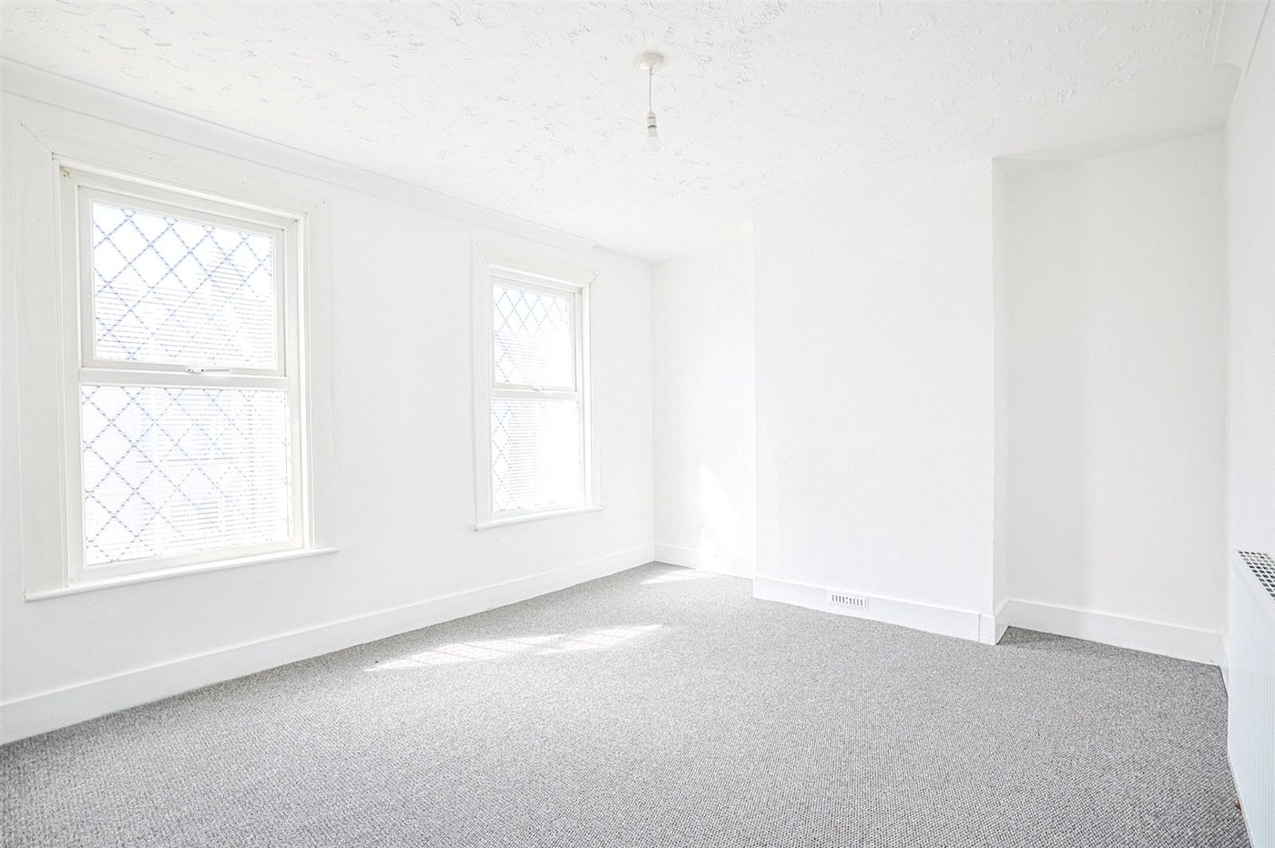 3 bedroom house for sale in Gravesend | Robinson Michael & Jackson