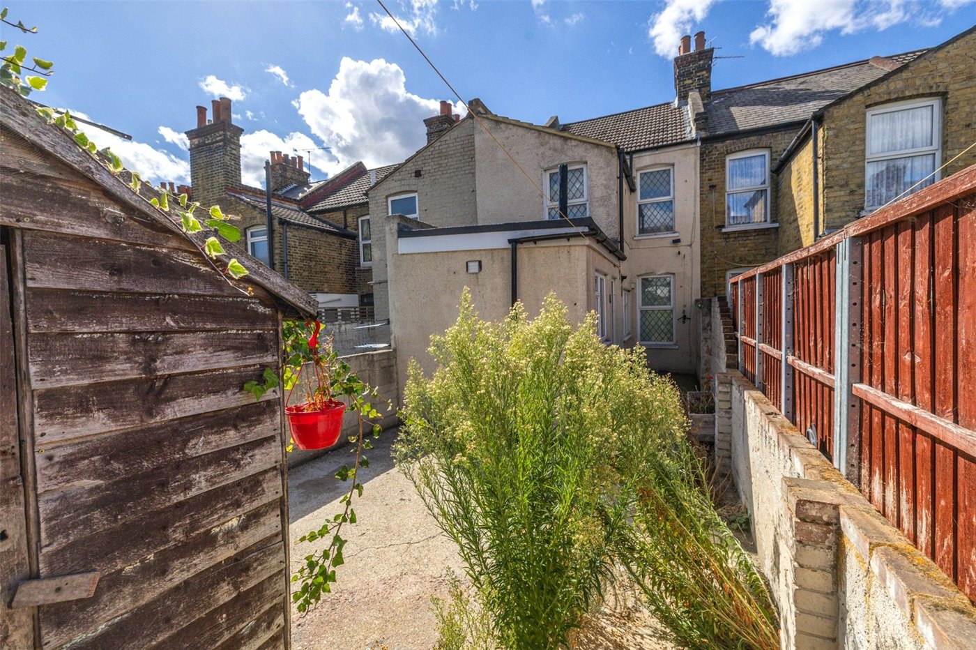 3 bedroom house for sale in Gravesend | Robinson Michael & Jackson