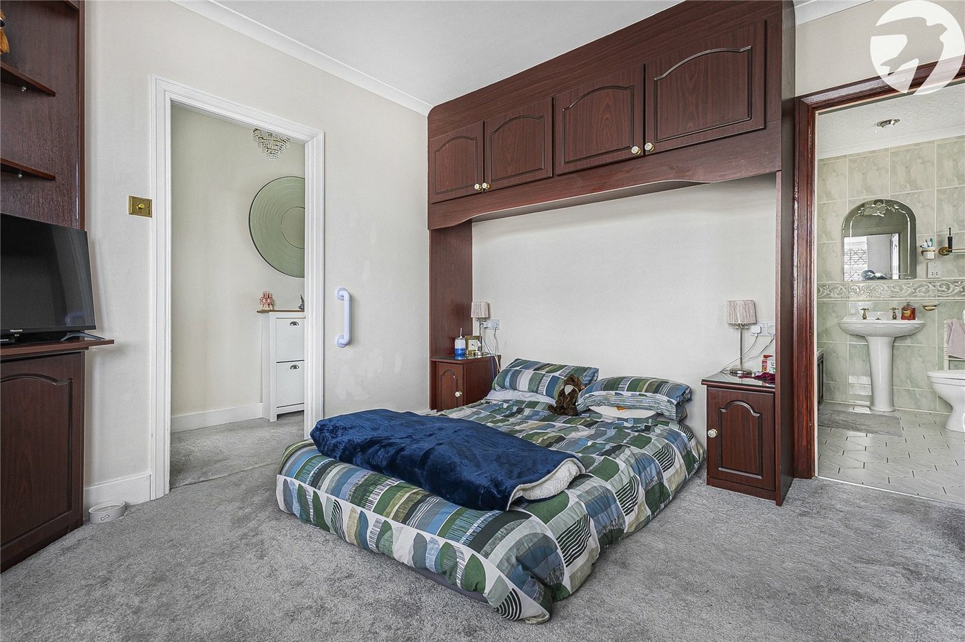 1 bedroom bungalow for sale in West Dartford | Robinson Jackson