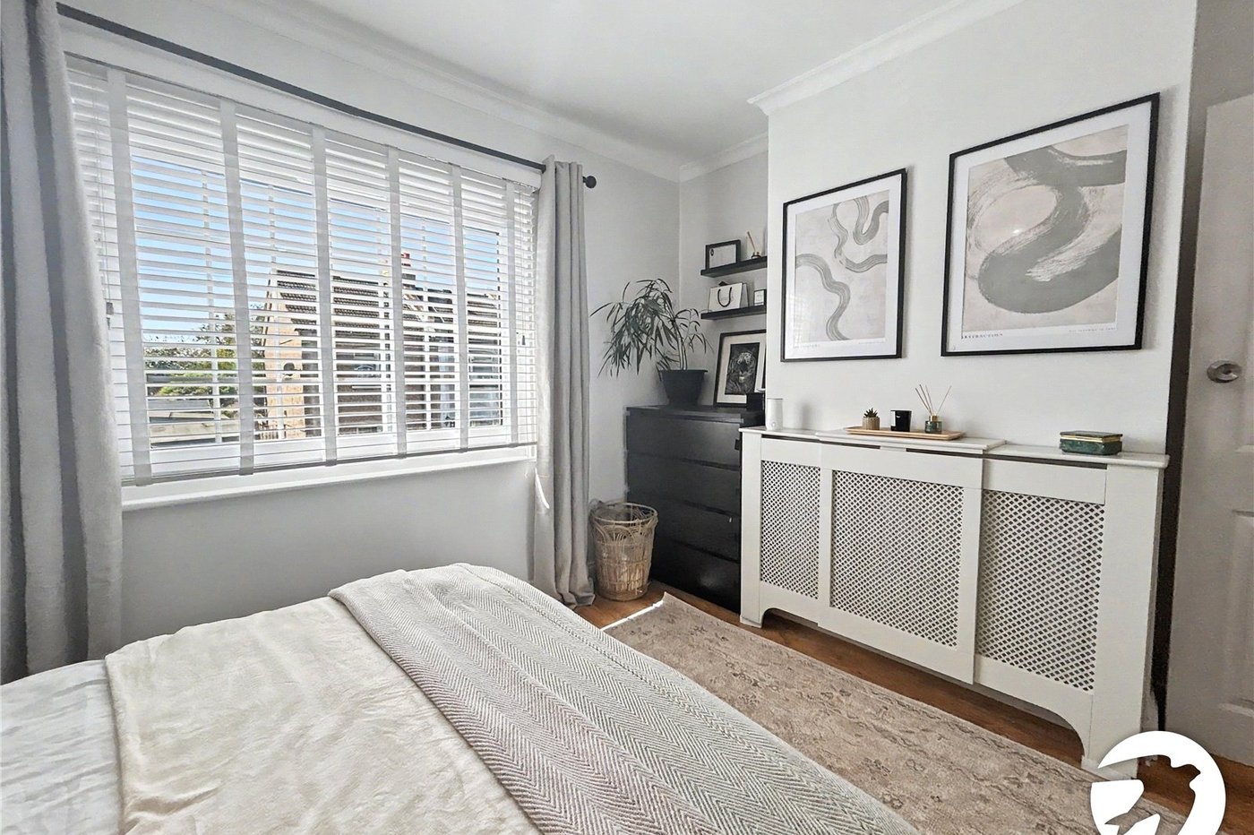 2 bedroom house for sale in Sidcup | Robinson Jackson