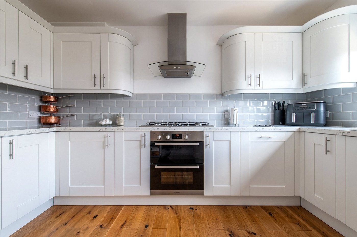2 bedroom house for sale in Chalk | Robinson Michael & Jackson