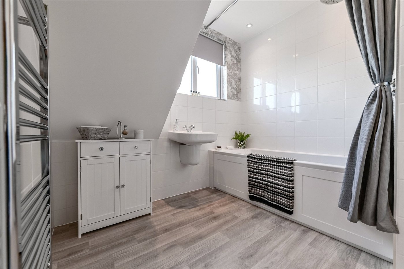 2 bedroom house for sale in Chalk | Robinson Michael & Jackson