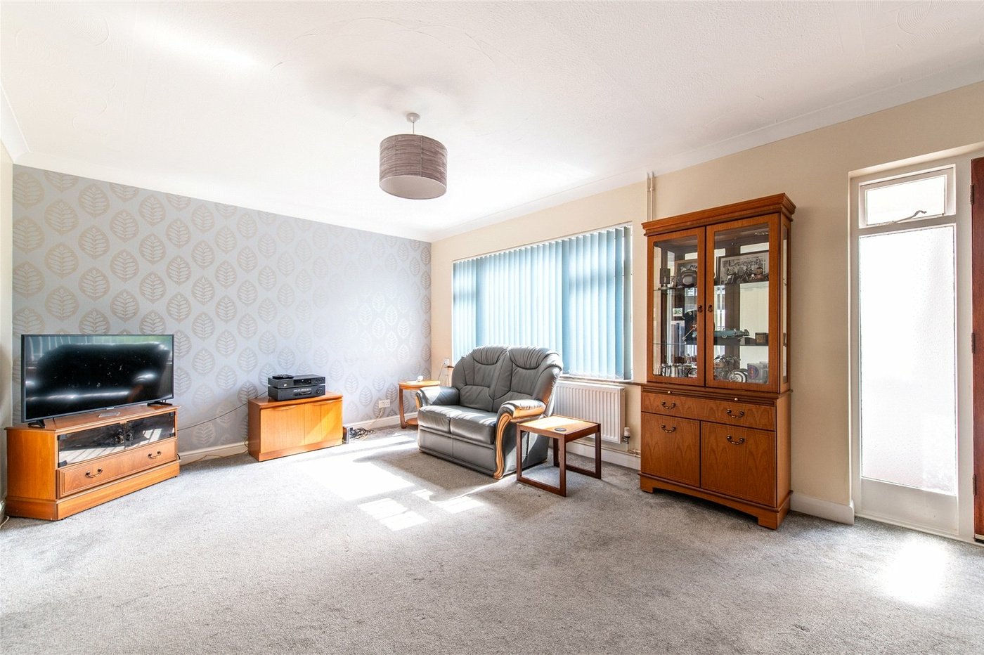 2 bedroom house for sale in Chalk | Robinson Michael & Jackson