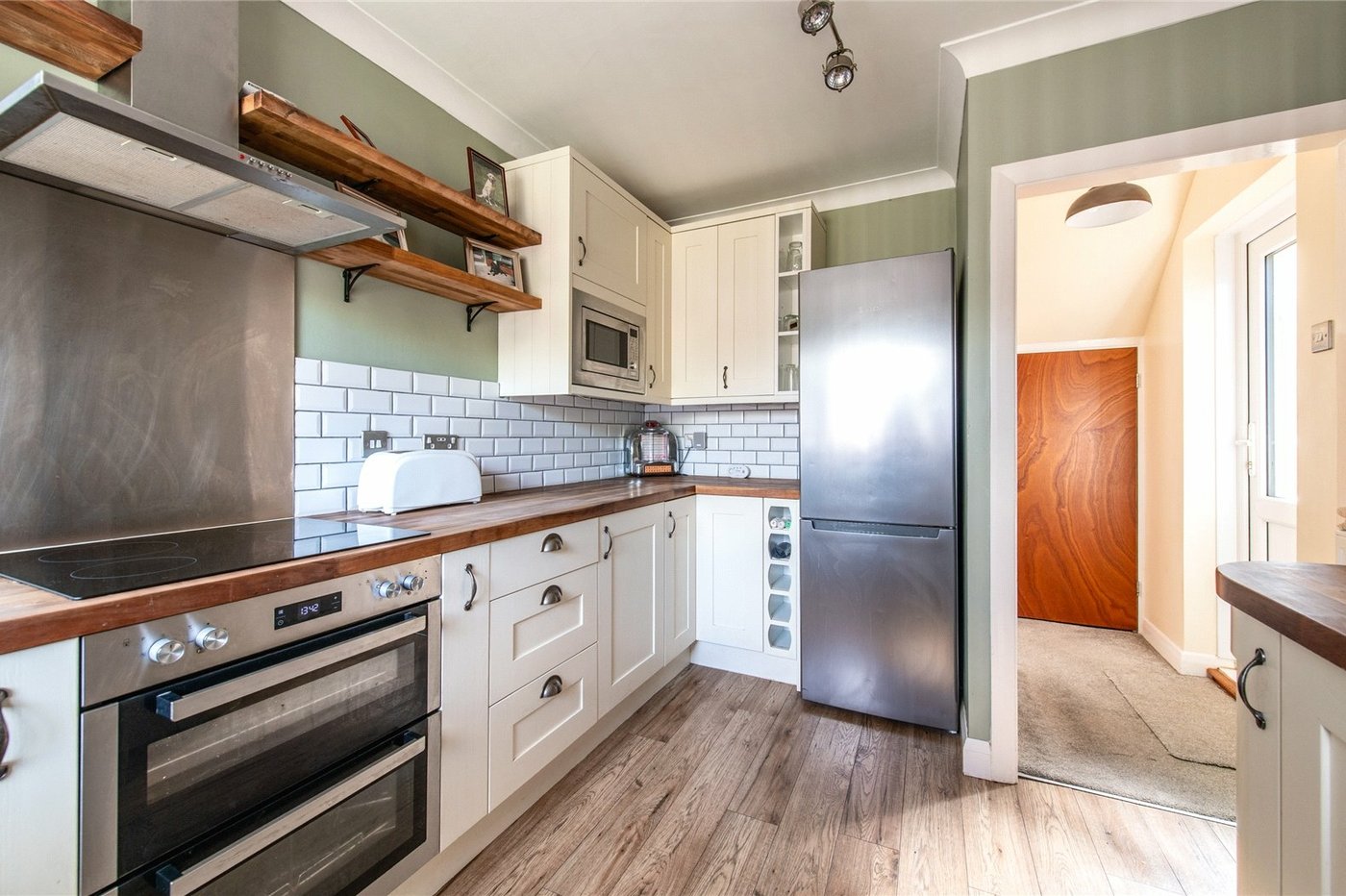 2 bedroom house for sale in Chalk | Robinson Michael & Jackson