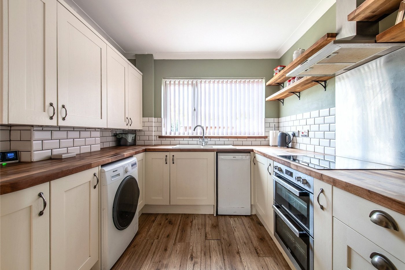 2 bedroom house for sale in Chalk | Robinson Michael & Jackson