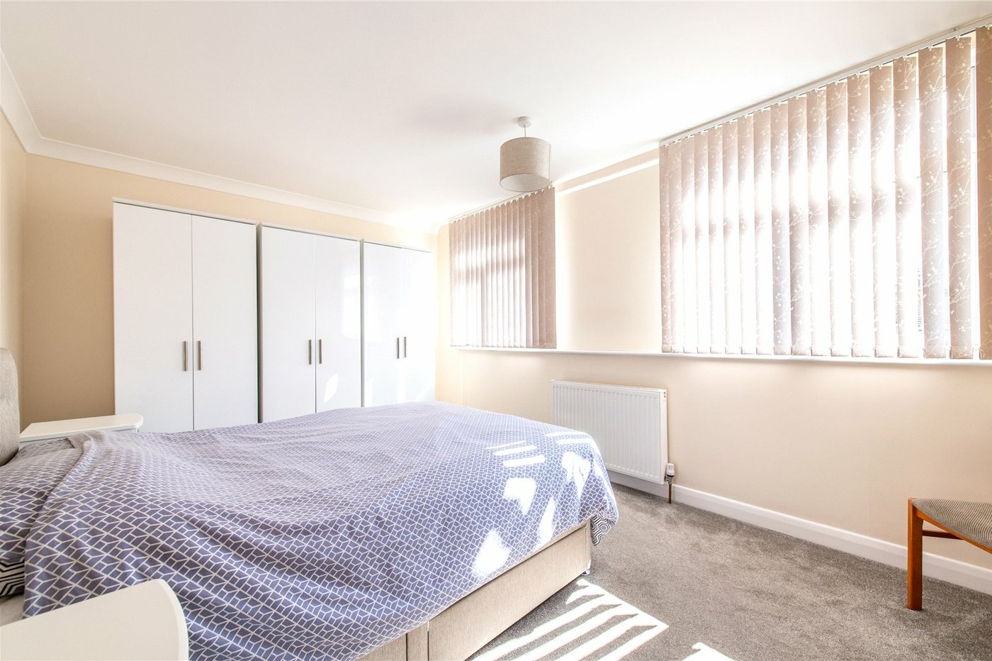 2 bedroom house for sale in Chalk | Robinson Michael & Jackson