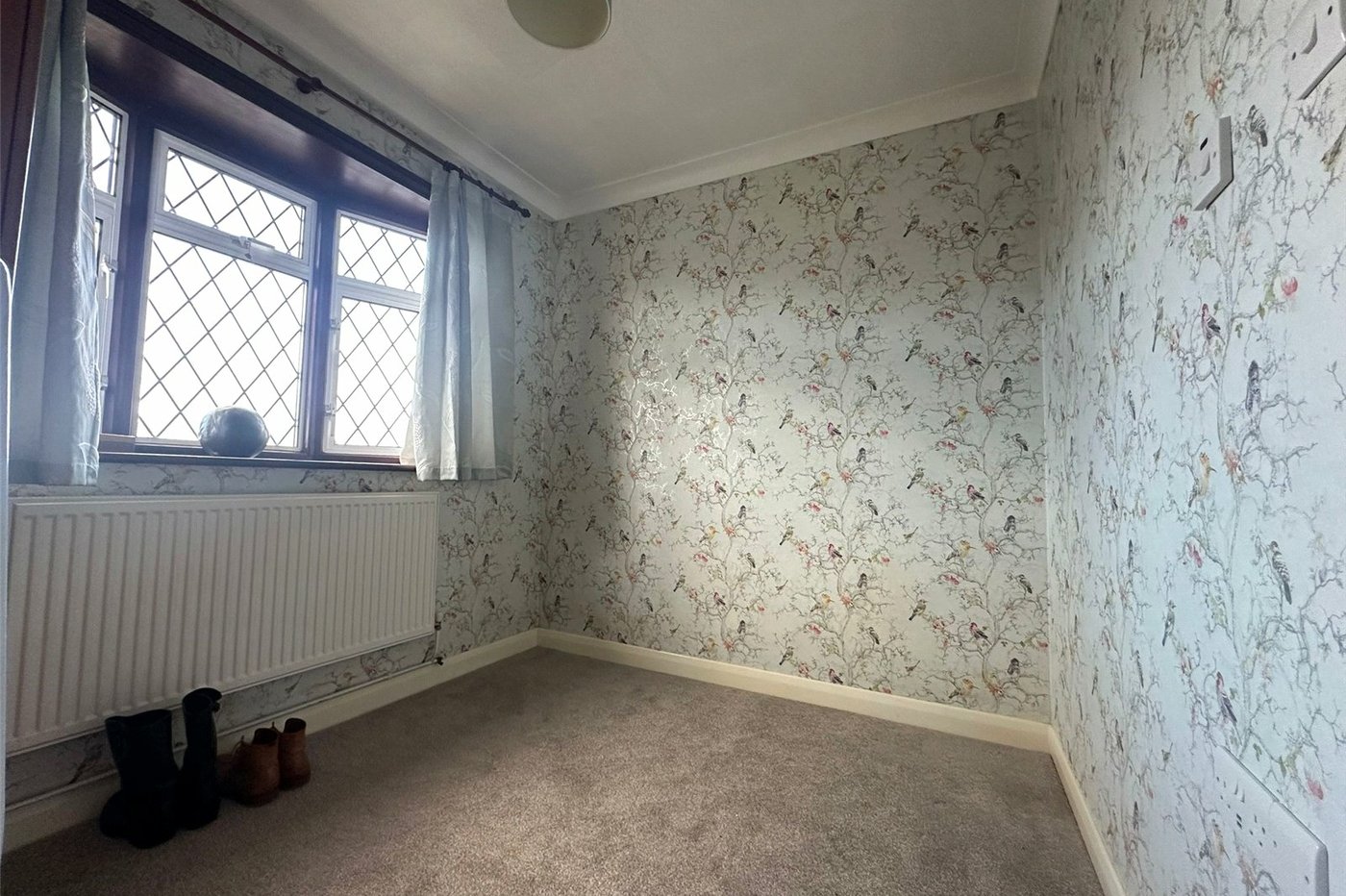 2 bedroom bungalow for sale in Chalk | Robinson Michael & Jackson