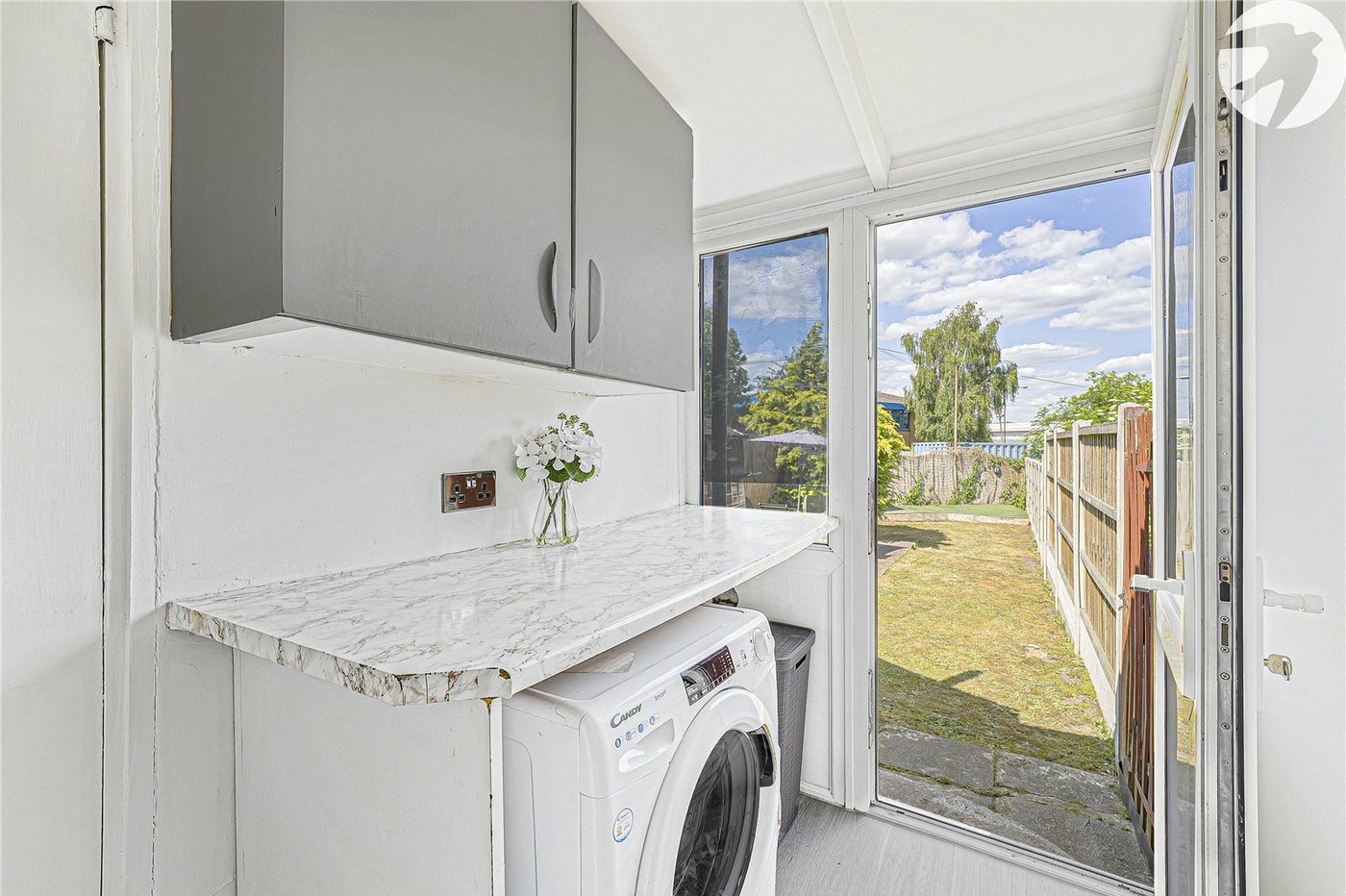 2 bedroom house for sale in Dartford | Robinson Jackson