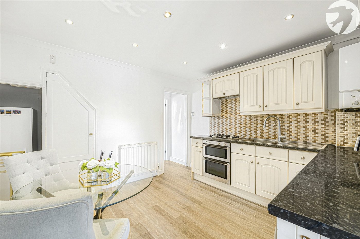 2 bedroom house for sale in Dartford | Robinson Jackson