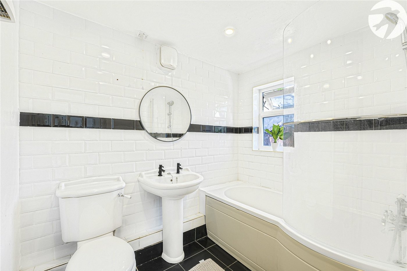 2 bedroom house for sale in Dartford | Robinson Jackson