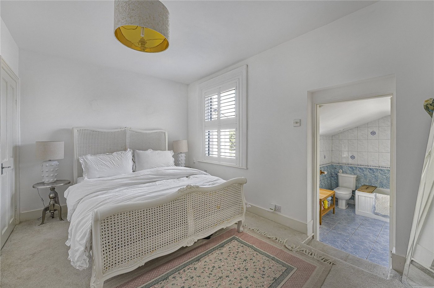 2 bedroom house for sale in Dartford | Robinson Jackson
