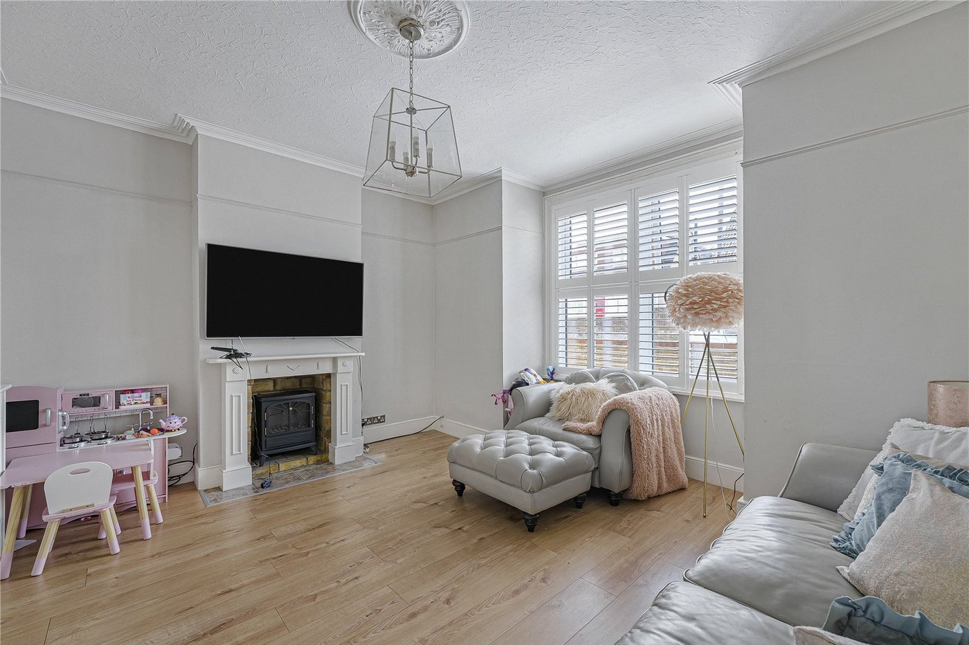 2 bedroom house for sale in Dartford | Robinson Jackson