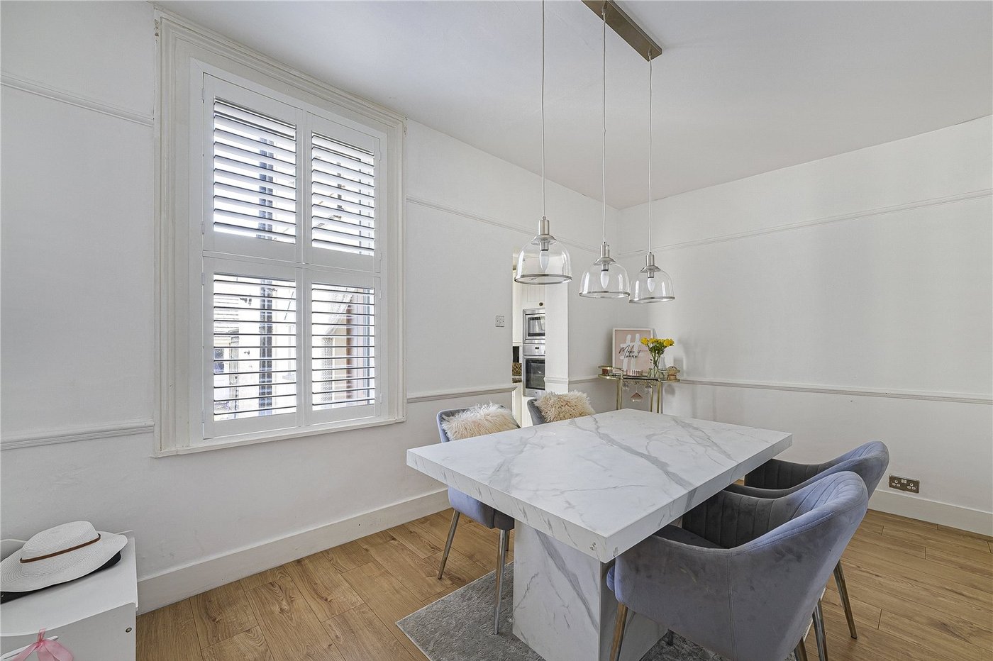 2 bedroom house for sale in Dartford | Robinson Jackson